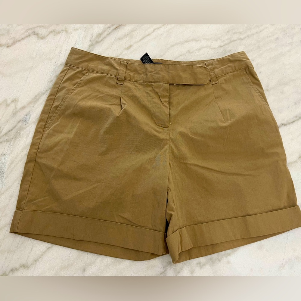Final Sale❗️ INC cotton hemmed shorts with pockets